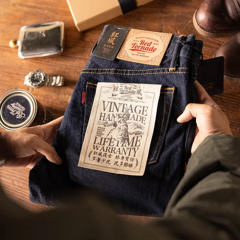 straight-leg jeans 2025